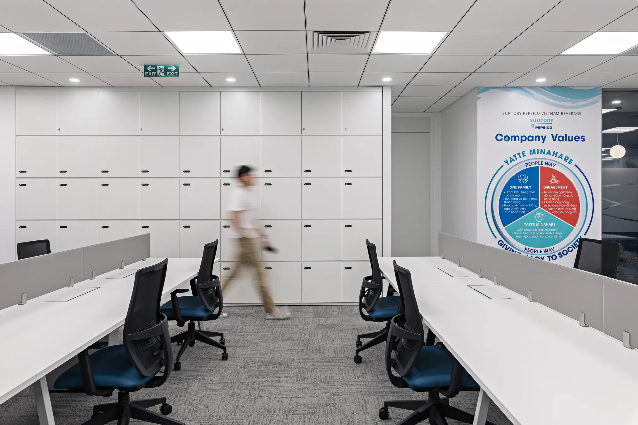 <figcaption>Featuring Core Values in Suntory PepsiCo Office</figcaption>